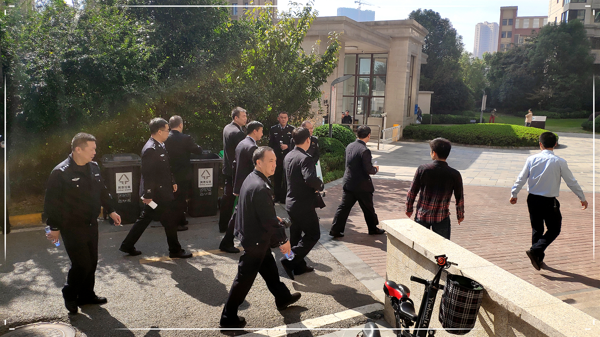 微信图片_2019102115335712_副本.jpg