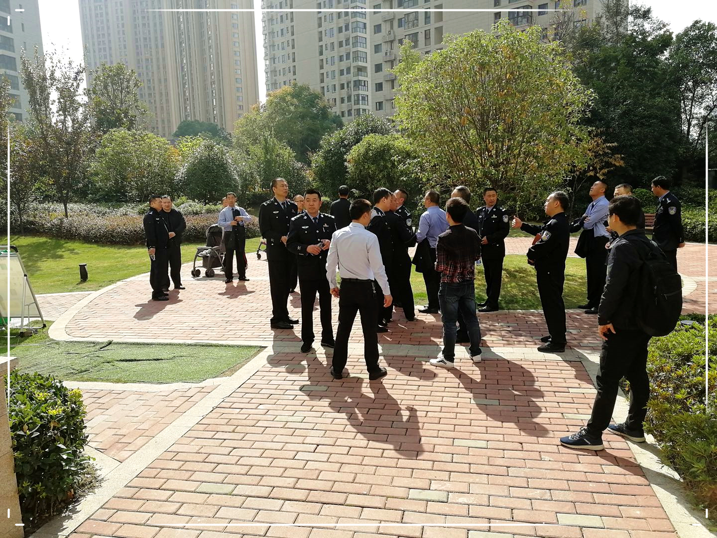 微信图片_20191021153357_副本.jpg